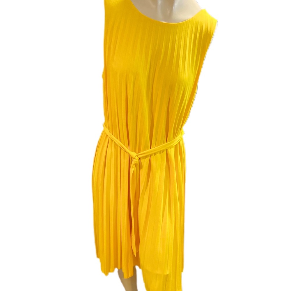 Ladies dress